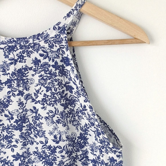 elodie blue & white halter tank top, small - Picture 4 of 6